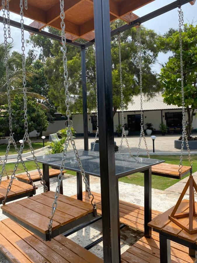 Glass House With Pvt Pool By Miracle Resort & Villa Lonavala Extérieur photo