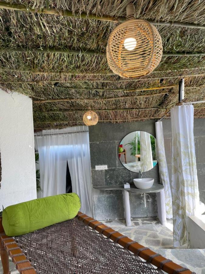Glass House With Pvt Pool By Miracle Resort & Villa Lonavala Extérieur photo